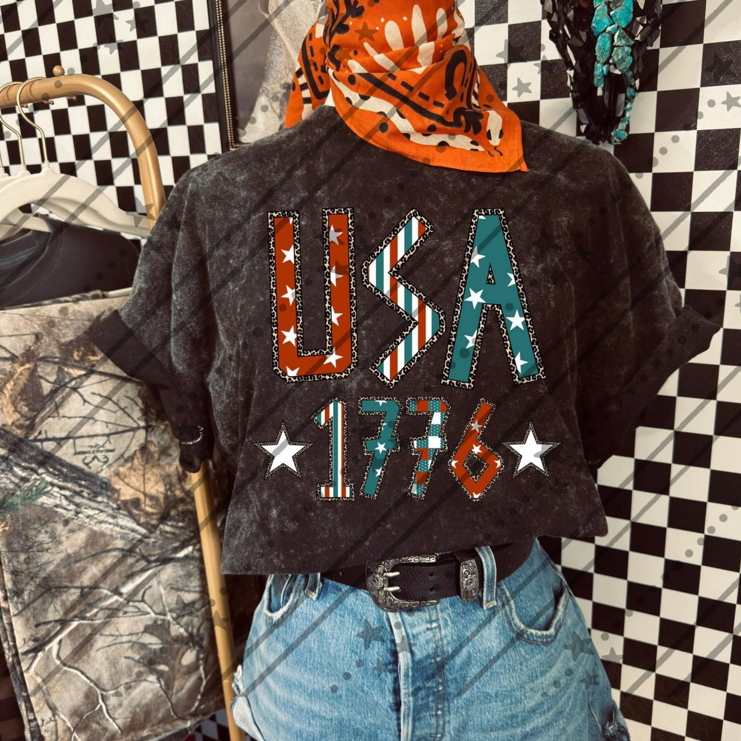 USA 1776 Patriotic Graphic Tee