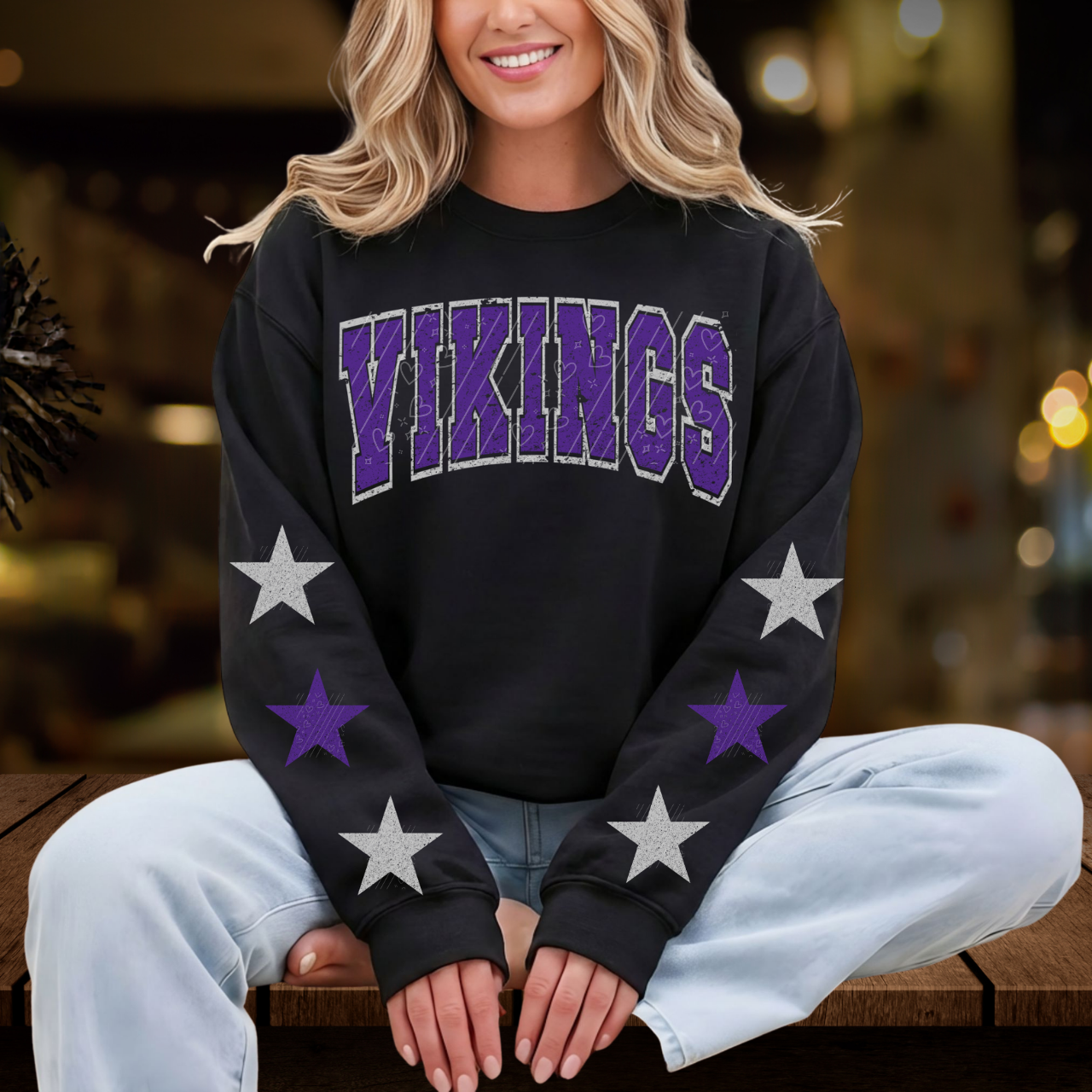 VIKINGS Varsity Outline | Star Sleeve Detail